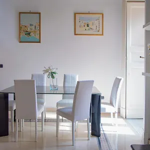 Santa Domenica Apartment